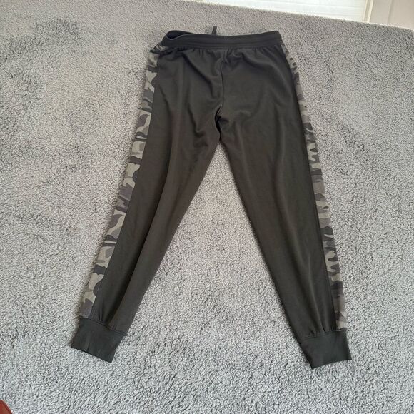 Splendid women’s size small camo print lounge pants - Picture 2 of 4